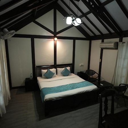 Raja Park Beach Resort 바르칼라 외부 사진